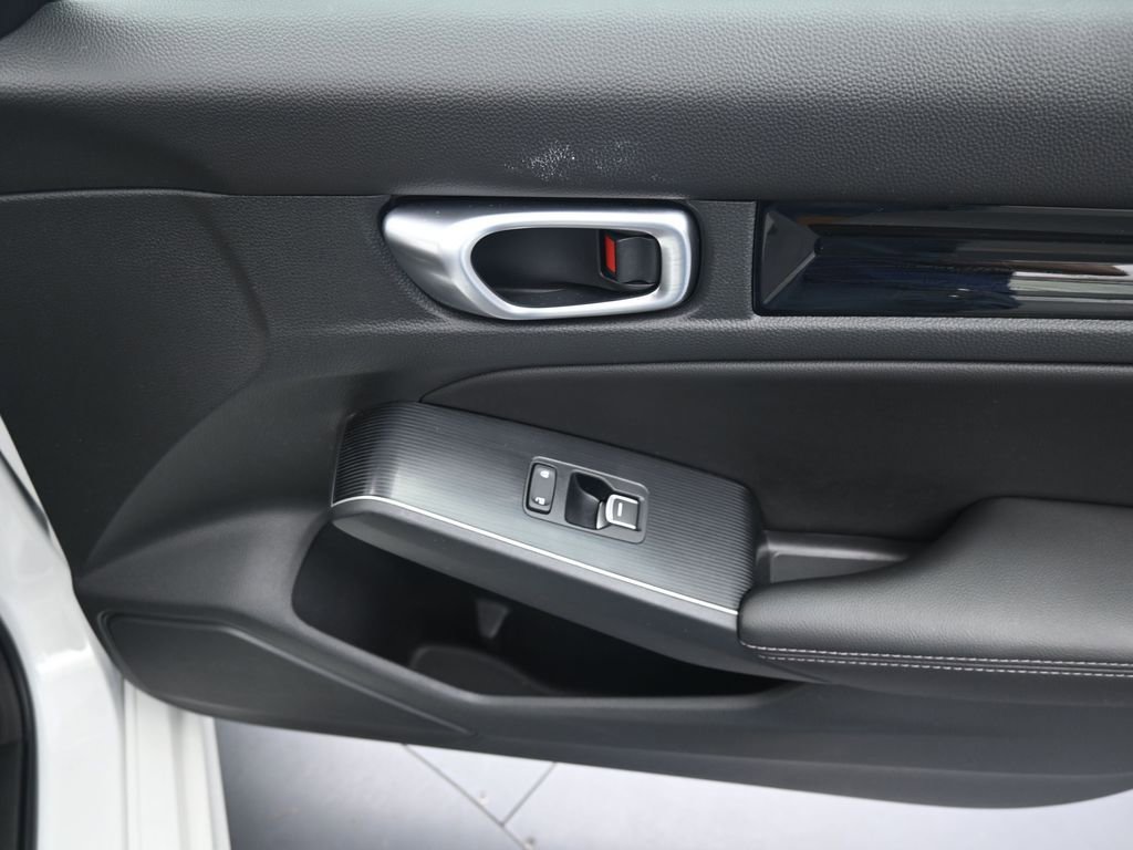 Used 2023 Honda Civic Touring image 19