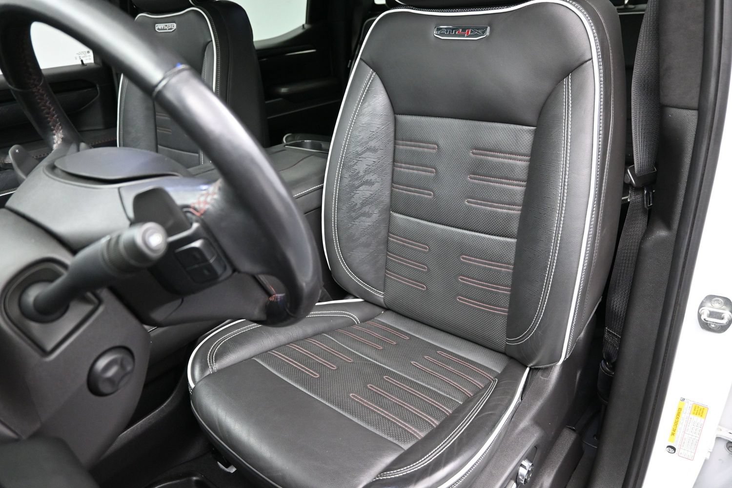 Used 2024 GMC Sierra 1500 AT4X AWD/4WD image 21