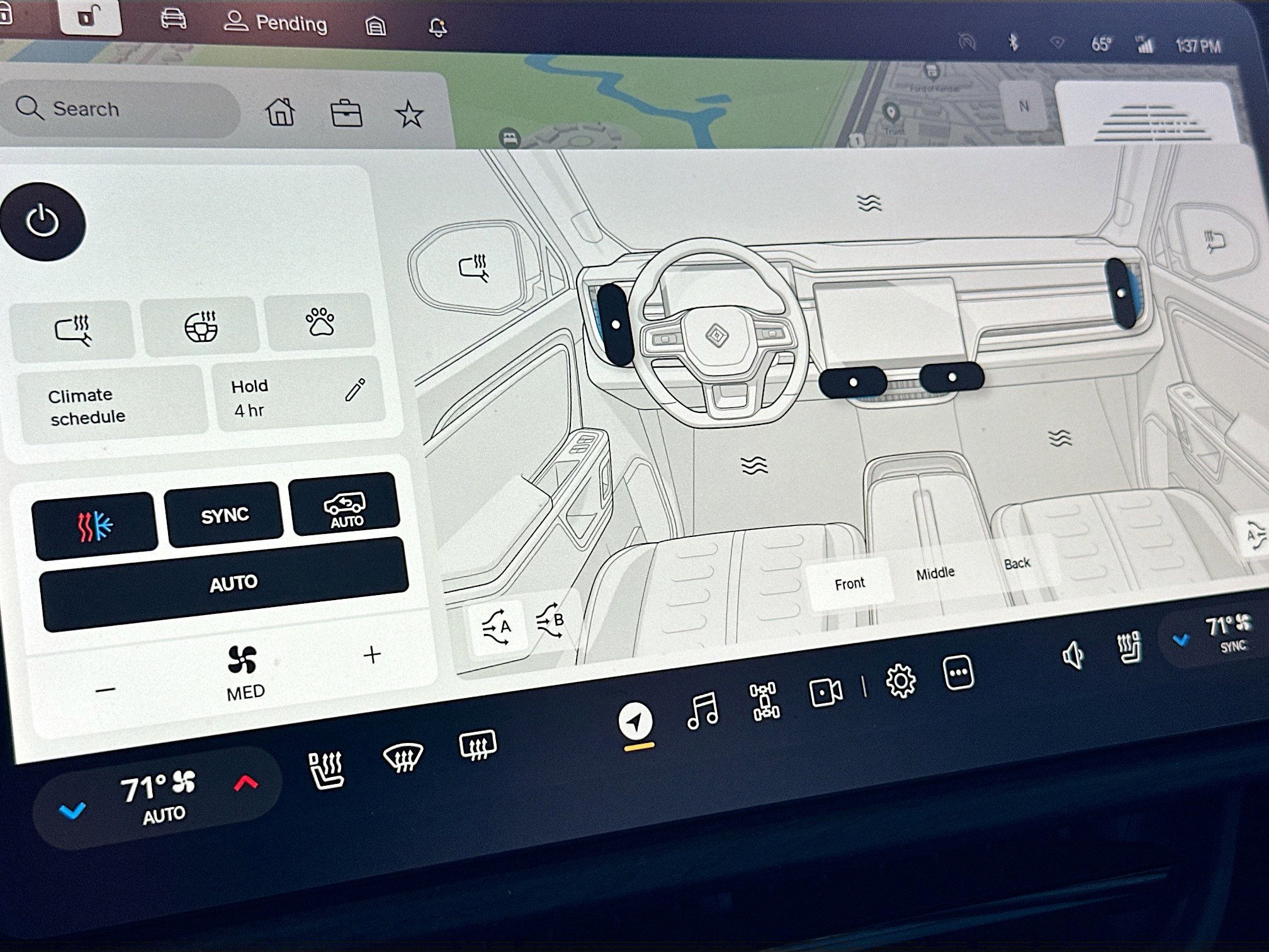 Used 2023 Rivian R1S Adventure image 15