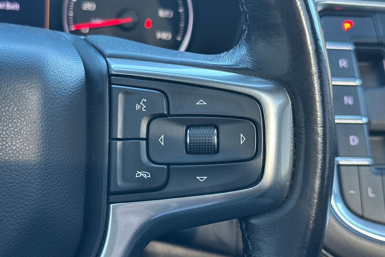 Used 2021 Chevrolet Tahoe Z71 w/ Rear Media and Nav Package image 35