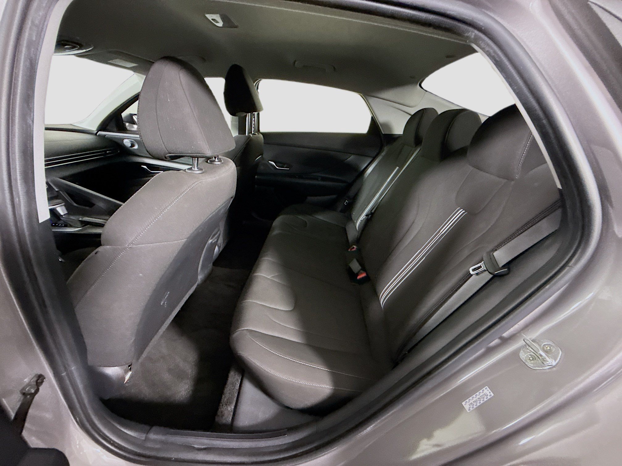 Used 2022 Hyundai Elantra SEL FWD image 25