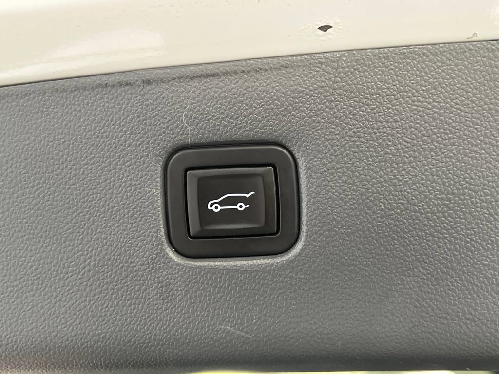 Used 2019 Chevrolet Blazer LT w/ Sun and Wheels Package image 47