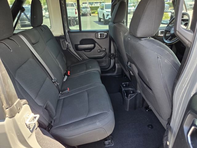 Used 2019 Jeep Wrangler Unlimited Sport image 18