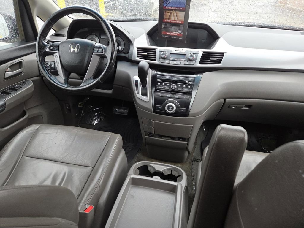 Used 2012 Honda Odyssey EX-L image 19