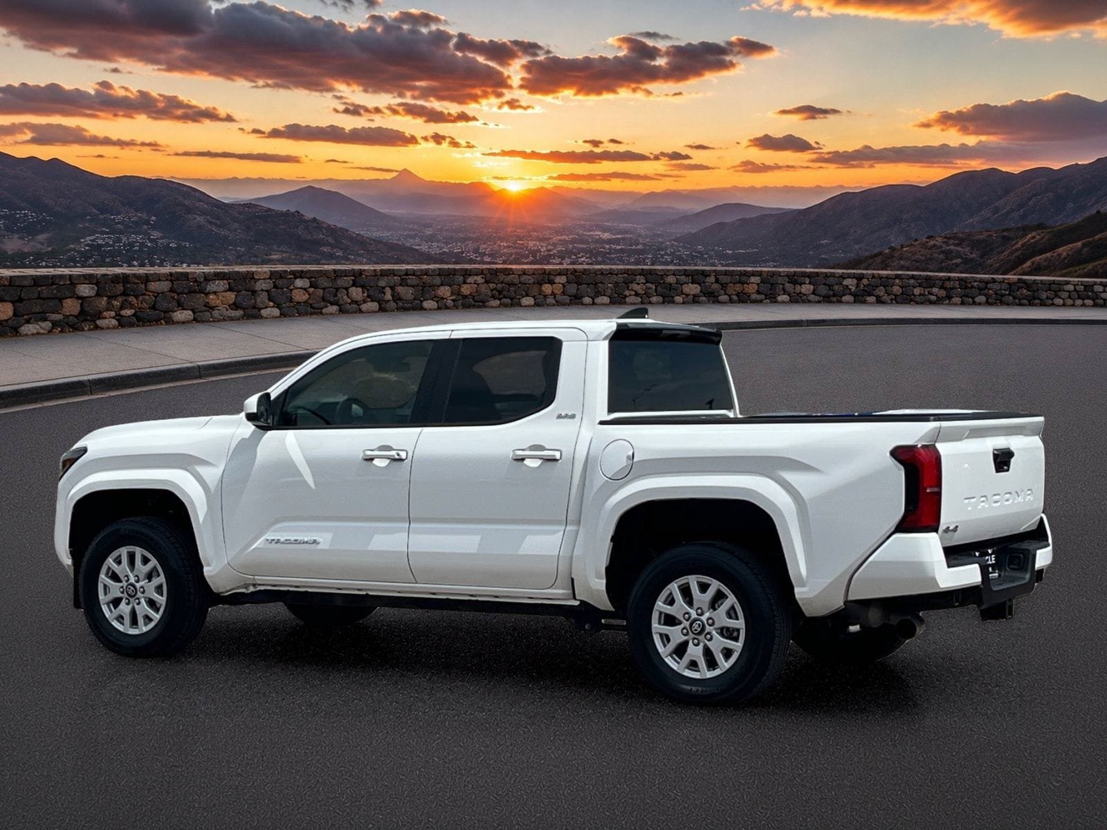 Used 2024 Toyota Tacoma TRD Sport AWD/4WD image 4