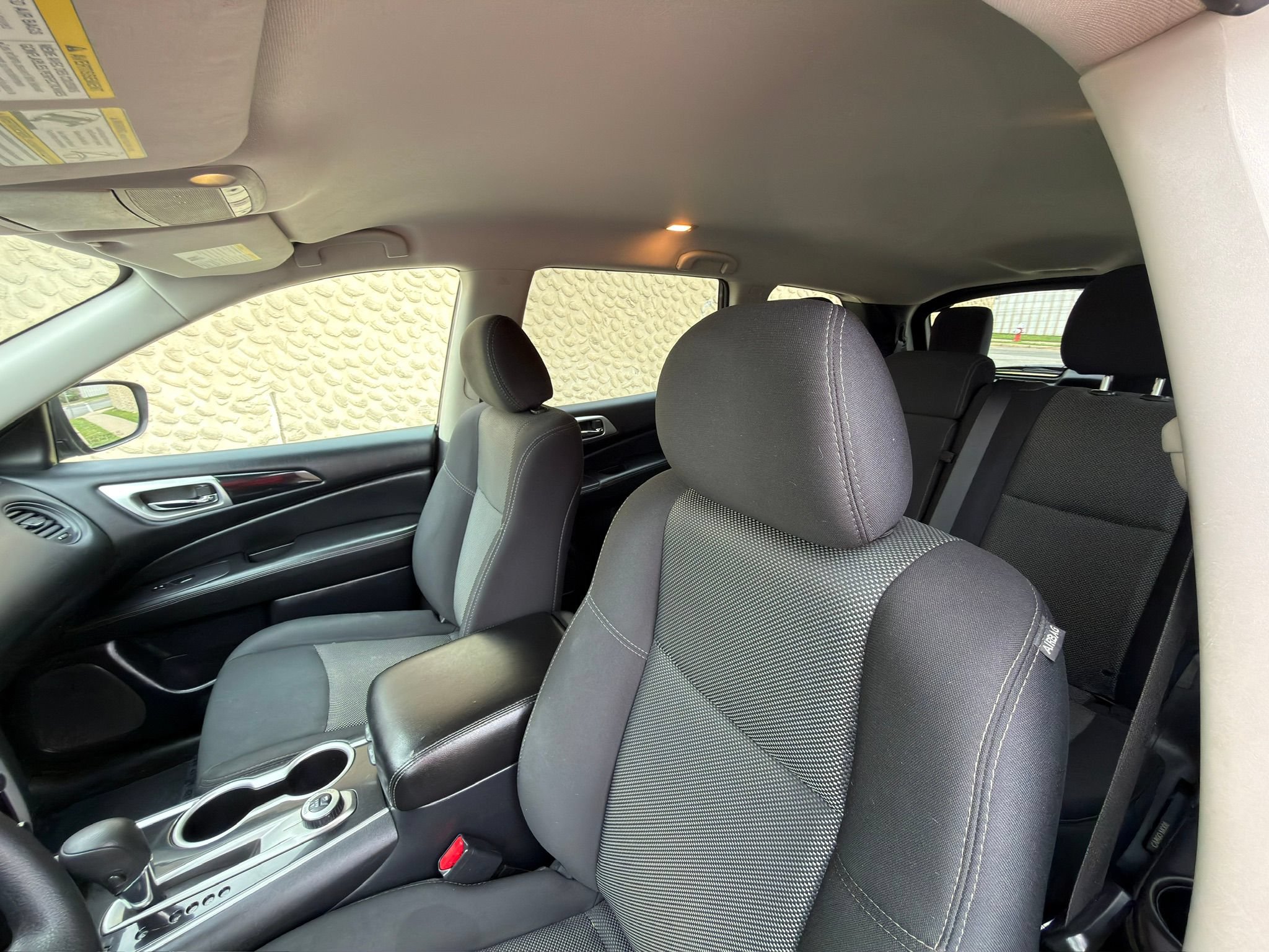 Used 2019 Nissan Pathfinder S AWD/4WD image 14