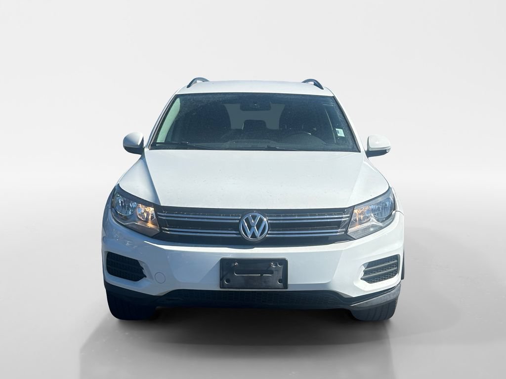 Used 2017 Volkswagen Tiguan Limited AWD/4WD image 9