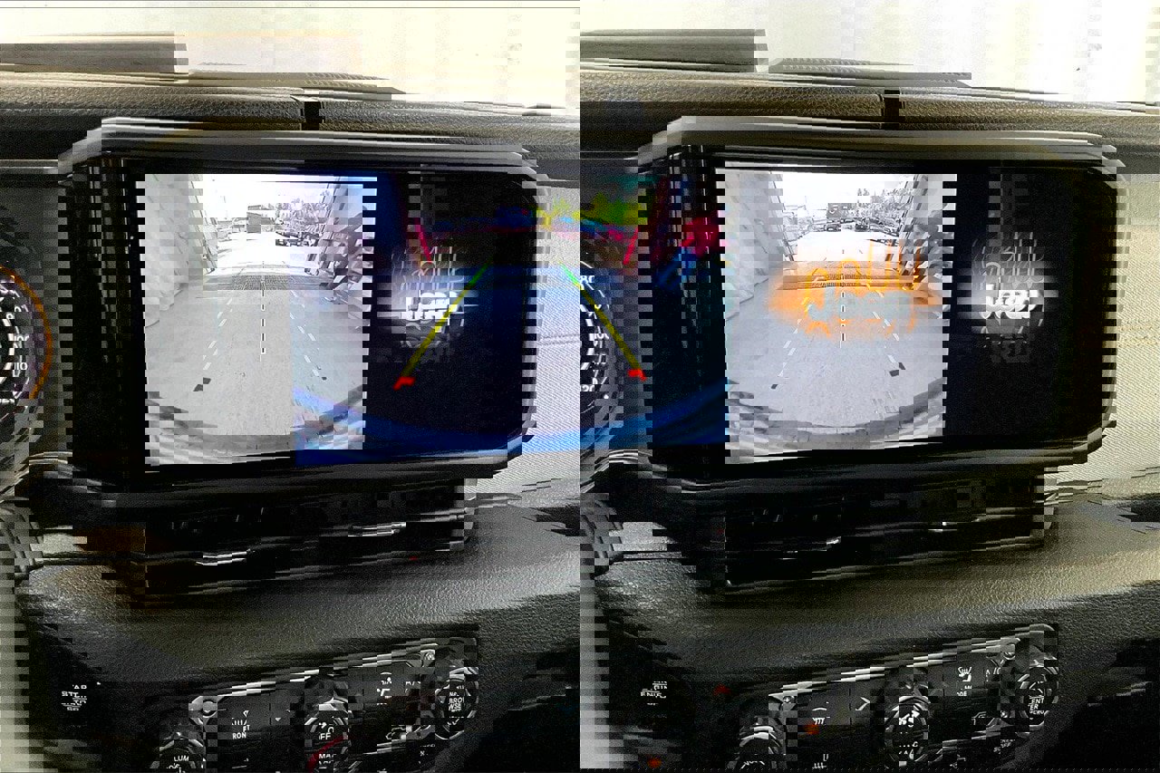 Used 2024 Jeep Wrangler Sport S image 24