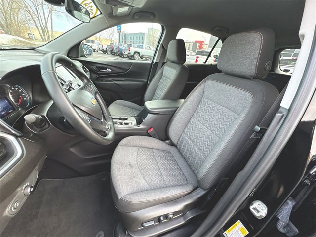 Used 2024 Chevrolet Equinox LT image 18
