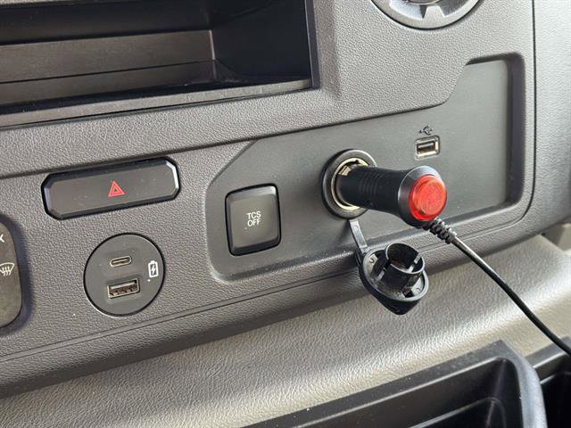 Used 2022 Ford E-450 and Econoline 450 Super Duty w/ Power Windows & Locks Group image 38