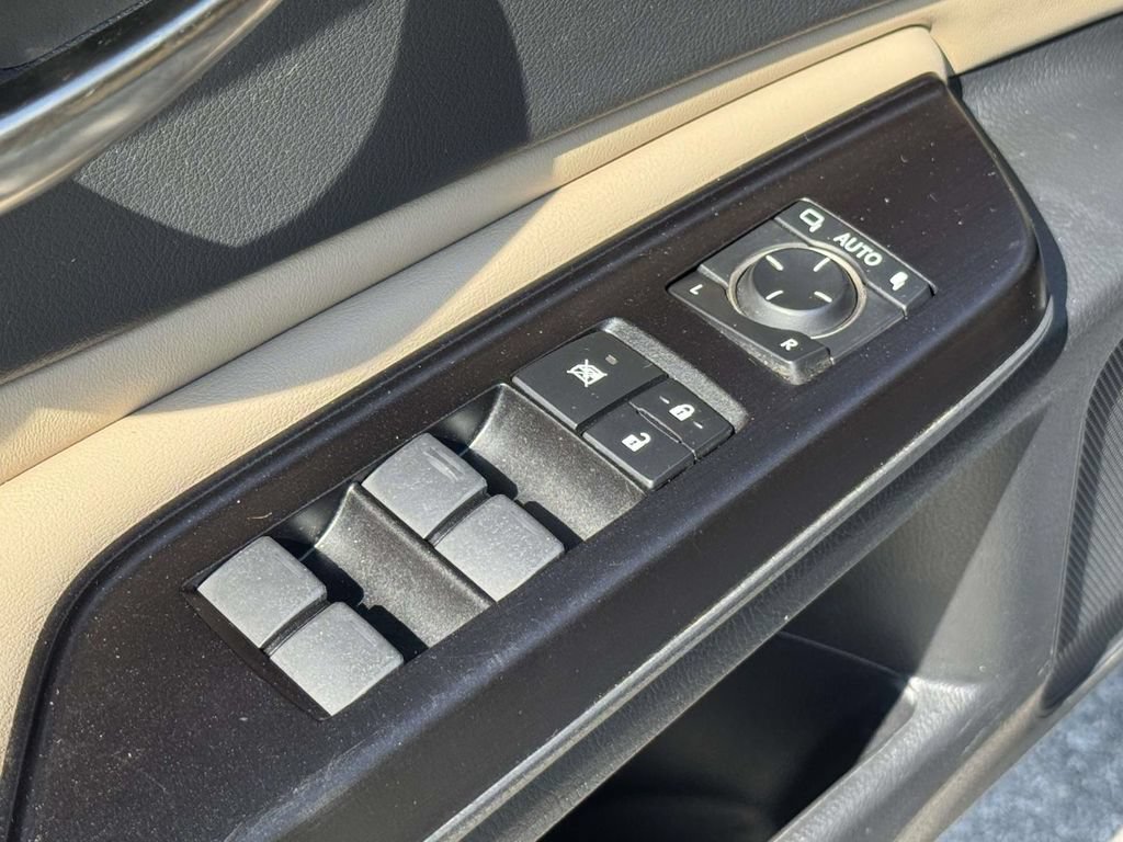 Used 2020 Lexus ES 350 w/ Premium Package FWD image 30