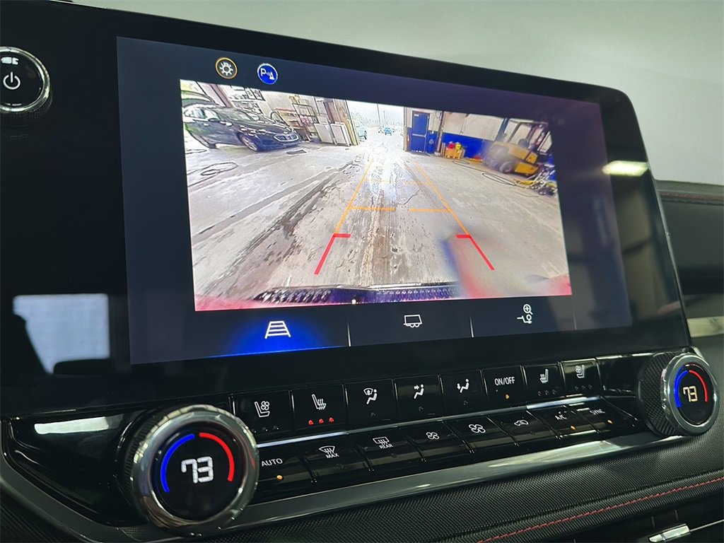 Used 2024 Chevrolet Colorado Z71 w/ Z71 Convenience Package 2 image 18