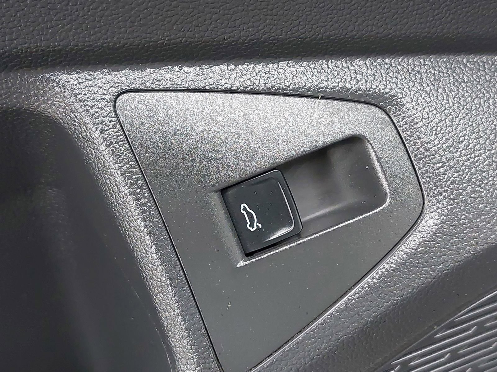 Used 2019 Volkswagen Jetta S FWD image 31