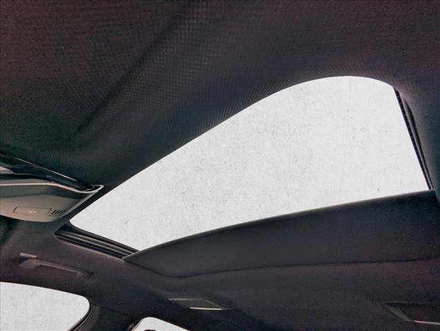 Used 2019 BMW 750i w/ Executive Package image 16