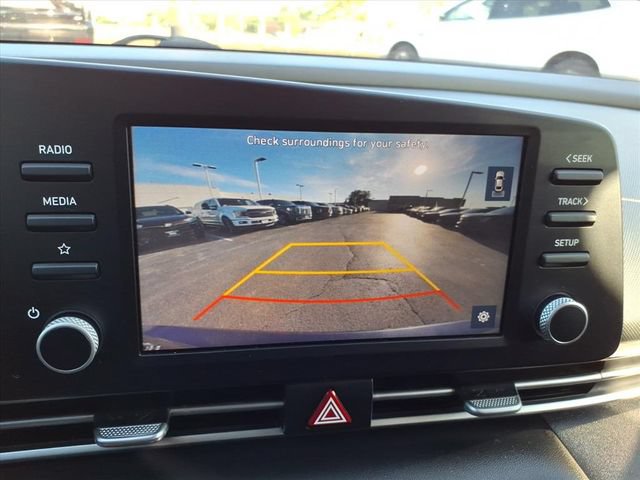 Used 2021 Hyundai Elantra SEL FWD image 29