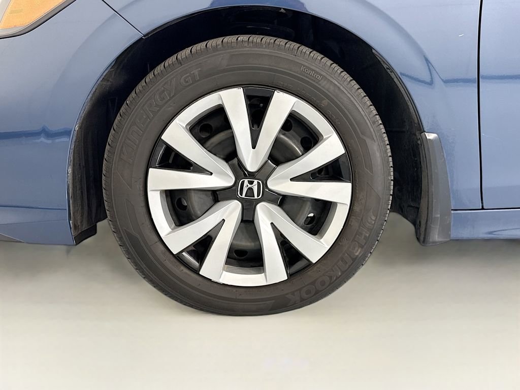 Certified 2025 Honda Civic LX image 30