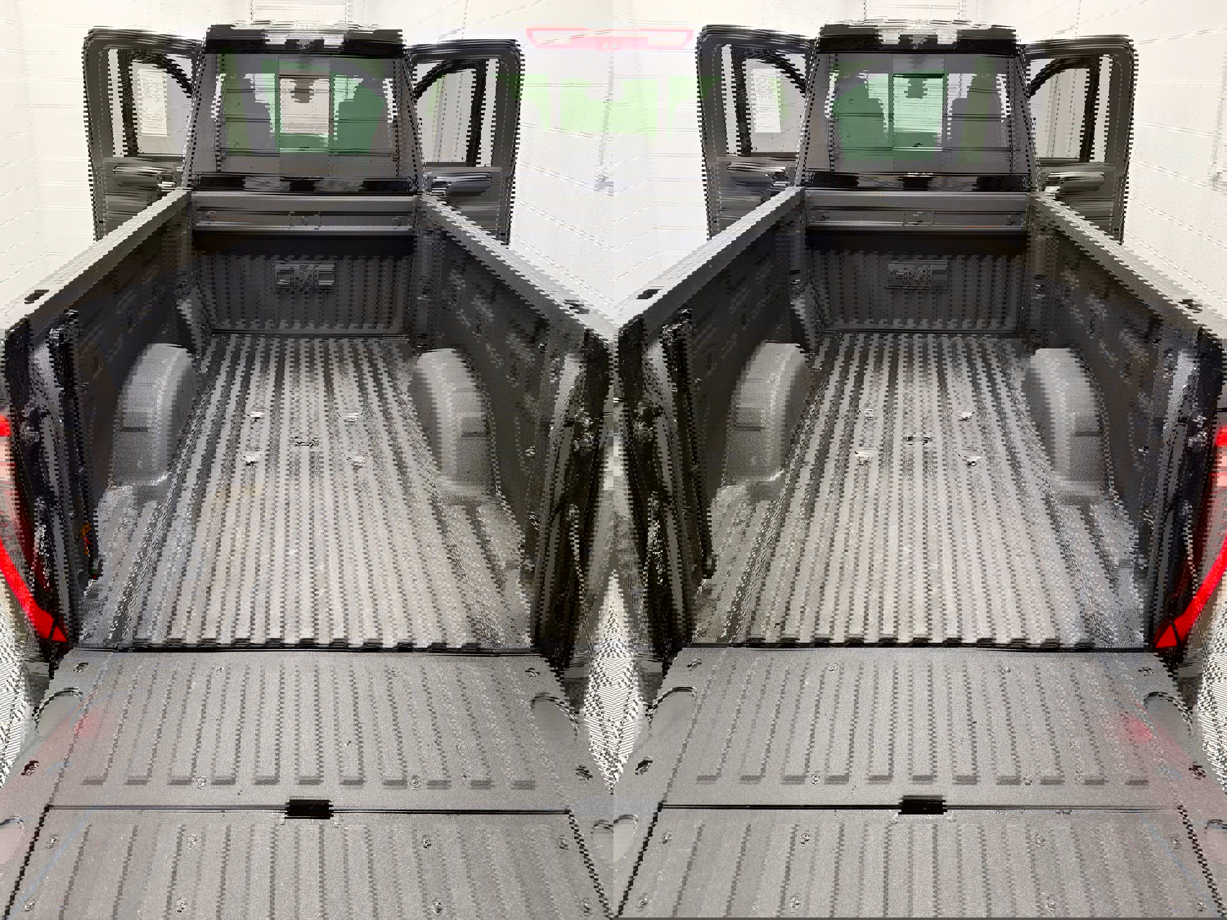 Used 2025 GMC Sierra 2500 AT4 w/ AT4 Premium Plus Package image 38