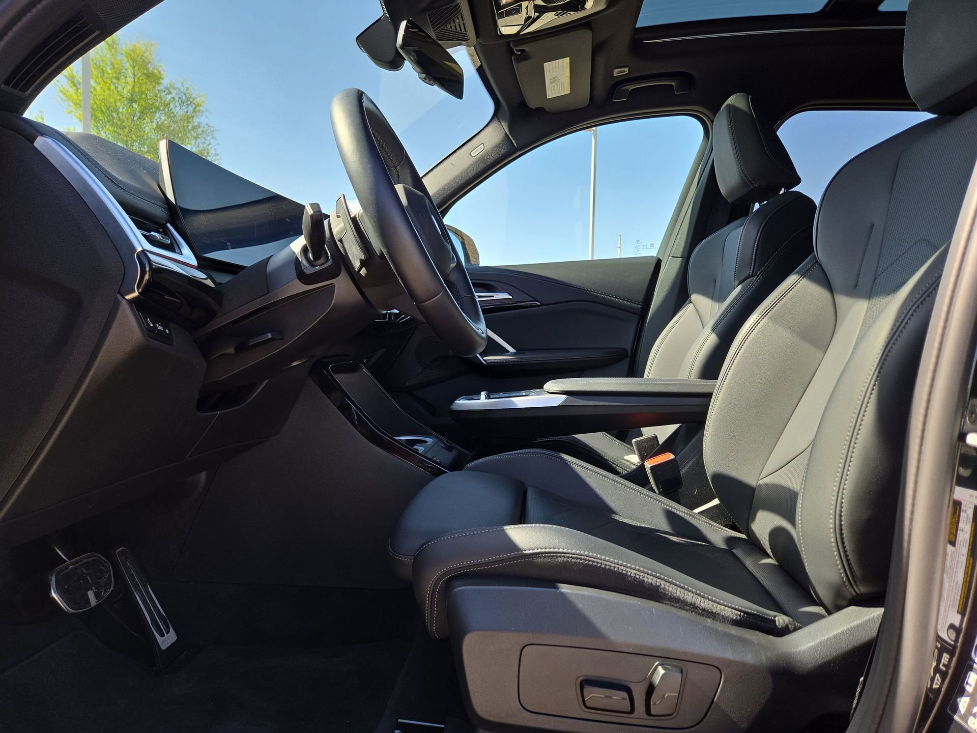 Used 2026 BMW X1 xDrive28i image 16