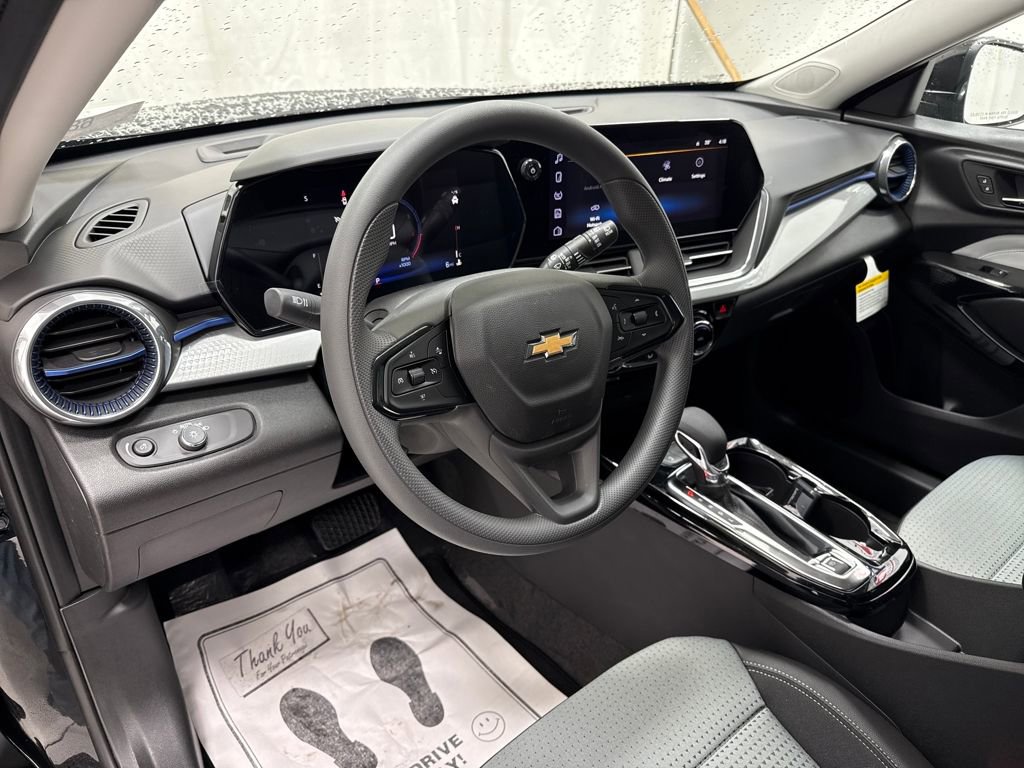 New 2026 Chevrolet Trax LT FWD image 19