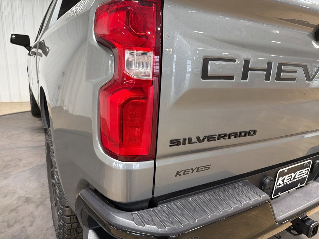 New 2026 Chevrolet Silverado 1500 LT Trail Boss w/ Dark Appearance Package image 15