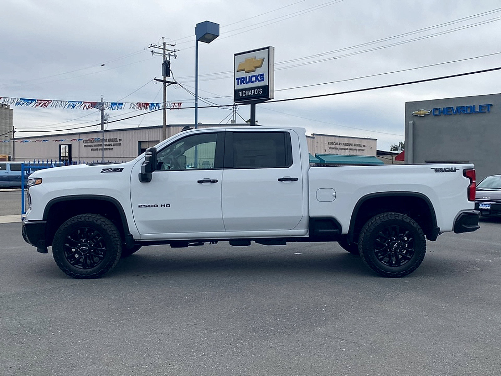 New 2026 Chevrolet Silverado 2500 LT w/ Trail Boss Package AWD/4WD image 7