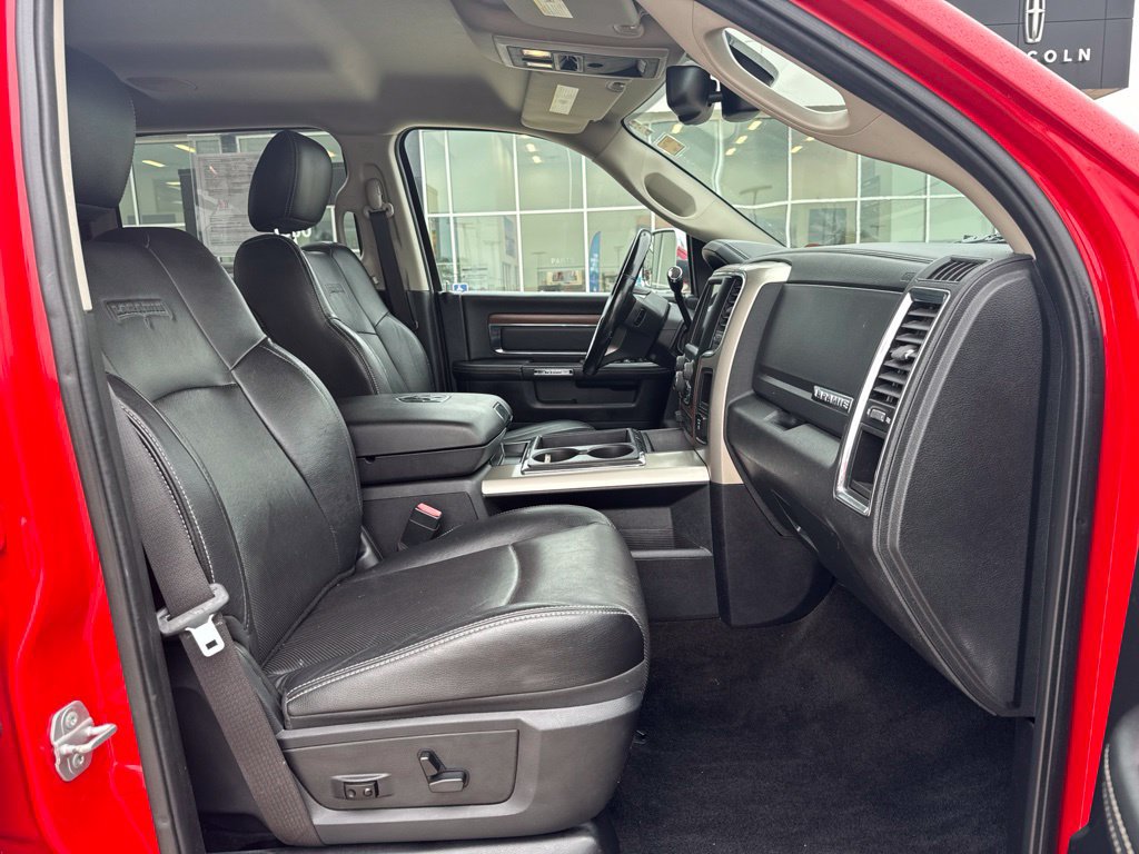 Used 2015 RAM 2500 Laramie w/ Convenience Group AWD/4WD image 26