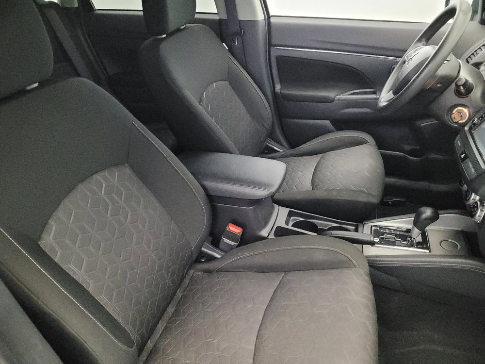 Used 2020 Mitsubishi Outlander Sport ES image 21