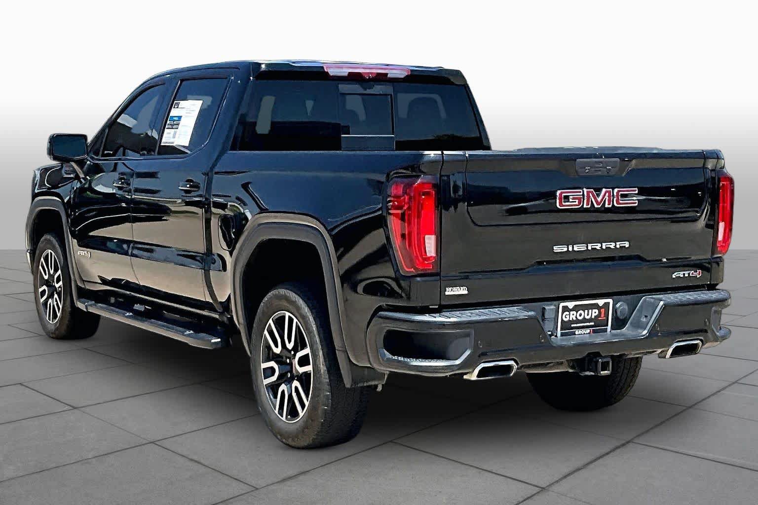 Used 2020 GMC Sierra 1500 AT4 w/ AT4 Premium Package AWD/4WD image 10
