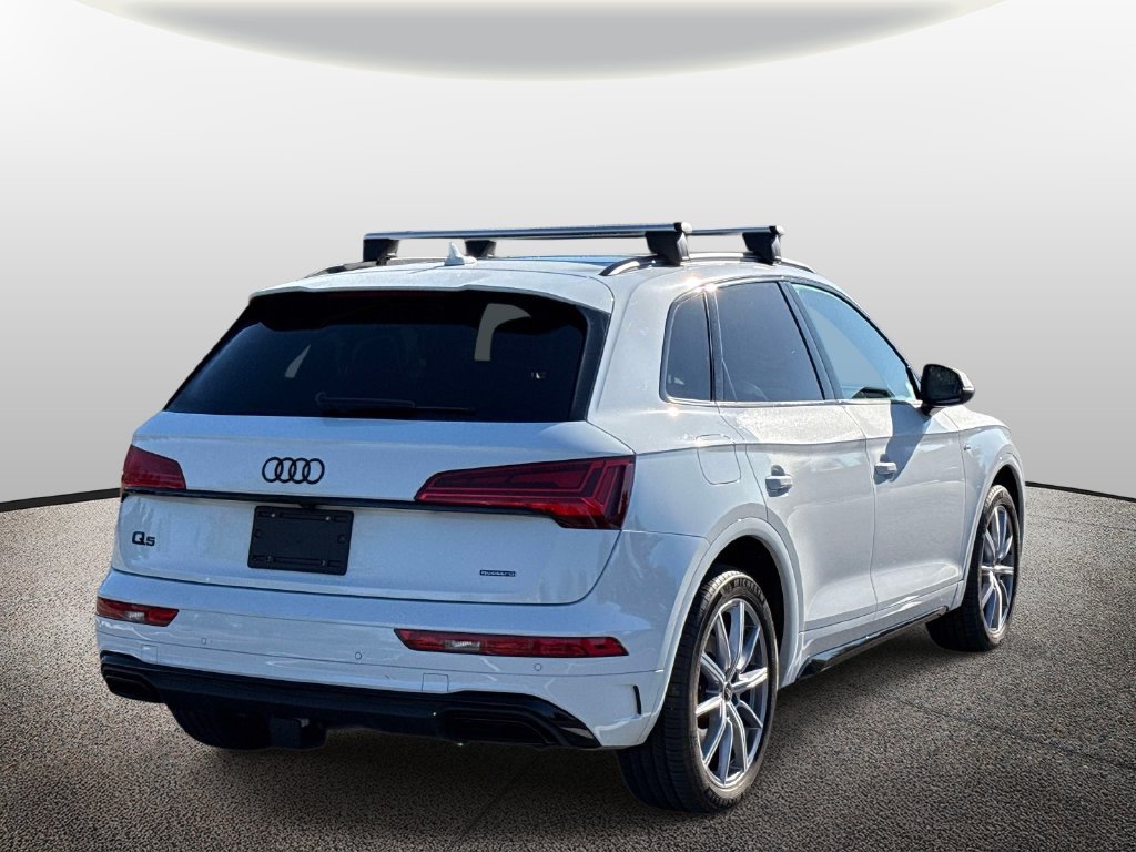 Used 2023 Audi Q5 e Premium Plus AWD/4WD image 2