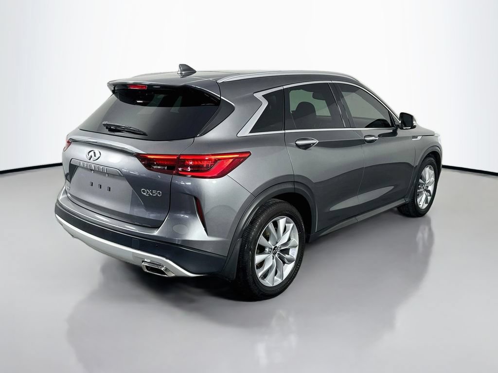 Used 2021 INFINITI QX50 Luxe FWD image 7