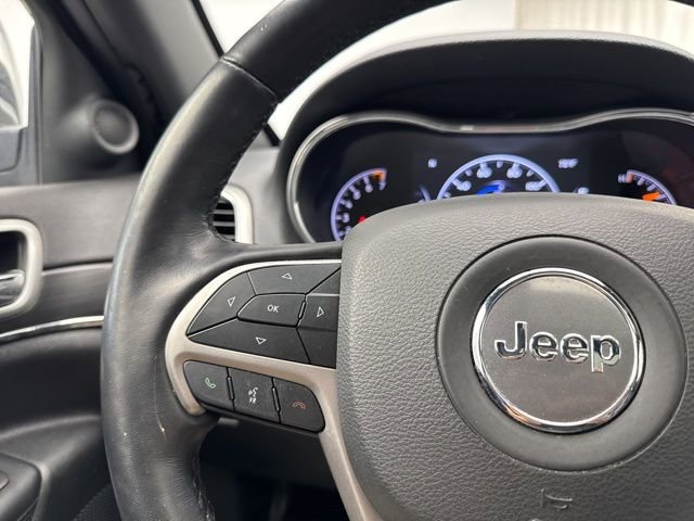 Used 2022 Jeep Grand Cherokee Limited image 16