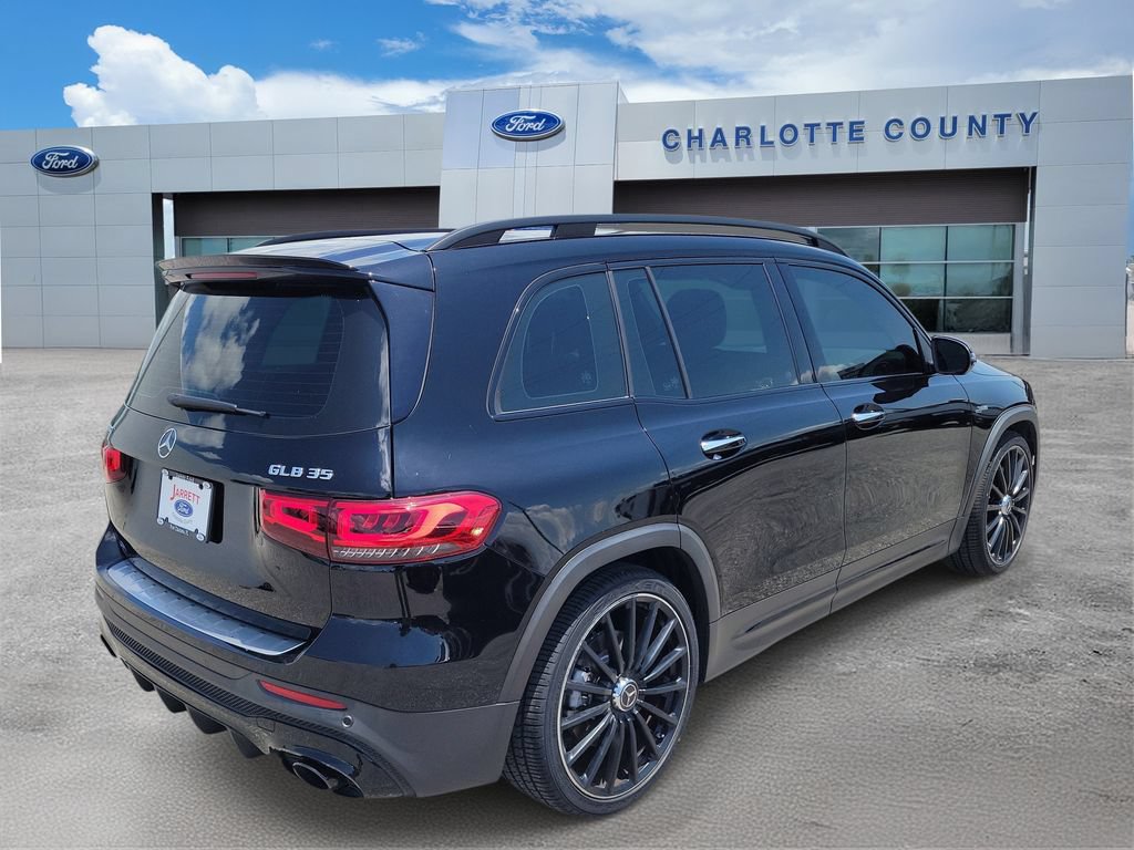 Used 2021 Mercedes-Benz GLB 35 AMG 4MATIC image 4