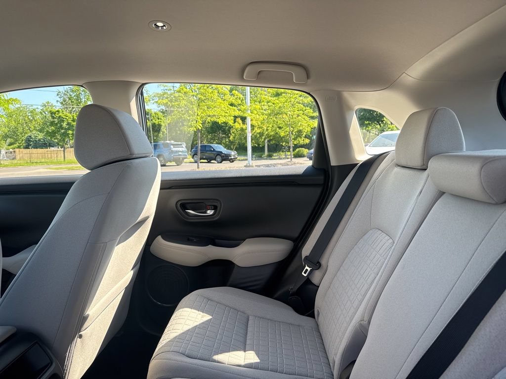 Certified 2024 Honda HR-V LX image 18