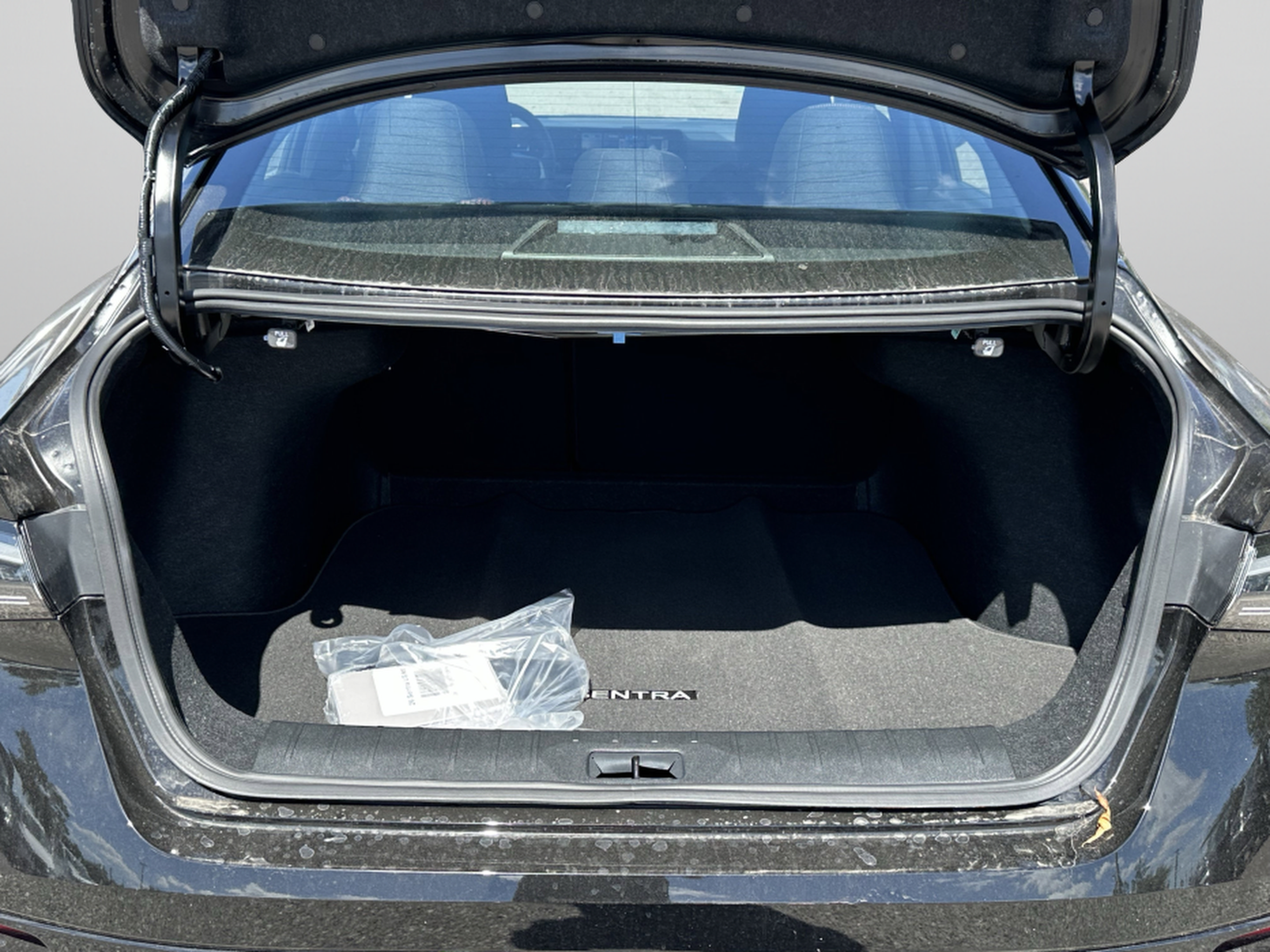 New 2026 Nissan Sentra SR w/ SR All Weather Package FWD image 7