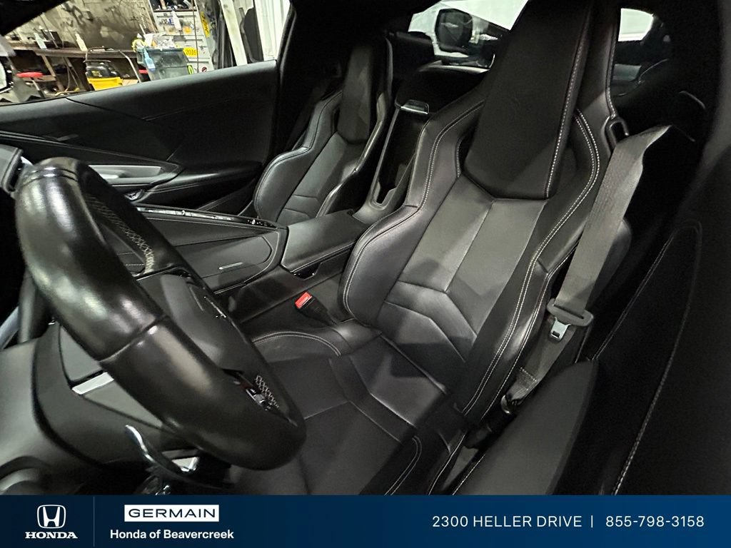 Used 2021 Chevrolet Corvette Stingray Coupe w/ Z51 Performance Package RWD image 26