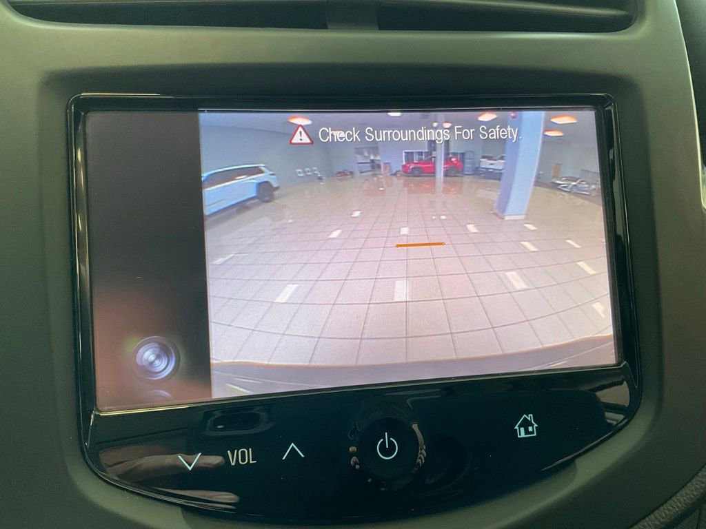 Used 2016 Chevrolet Trax LTZ w/ Midnight Edition AWD/4WD image 17