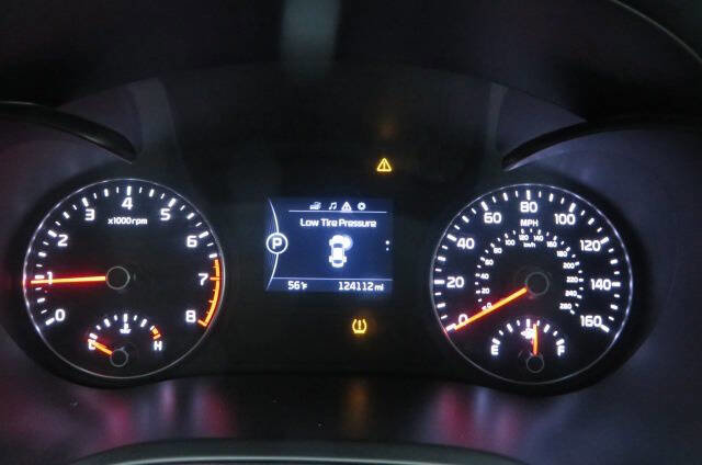 Used 2018 Kia Optima LX w/ 17" Alloy Wheels Package image 47