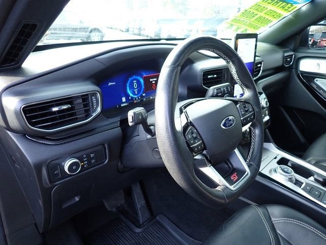 Certified 2021 Ford Explorer ST w/ ST Street Pack image 17