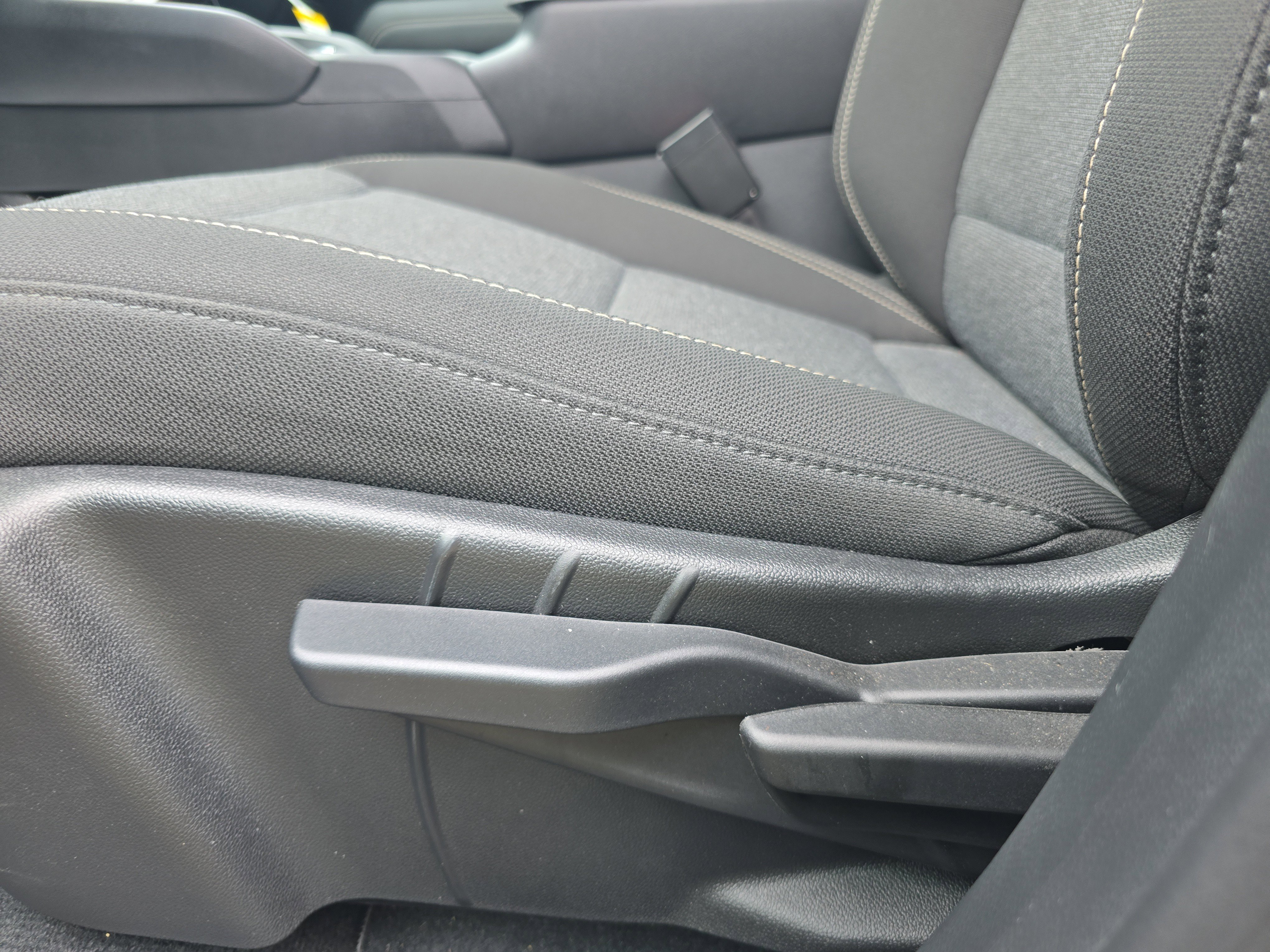 Used 2026 GMC Terrain Elevation w/ Black Edition image 13