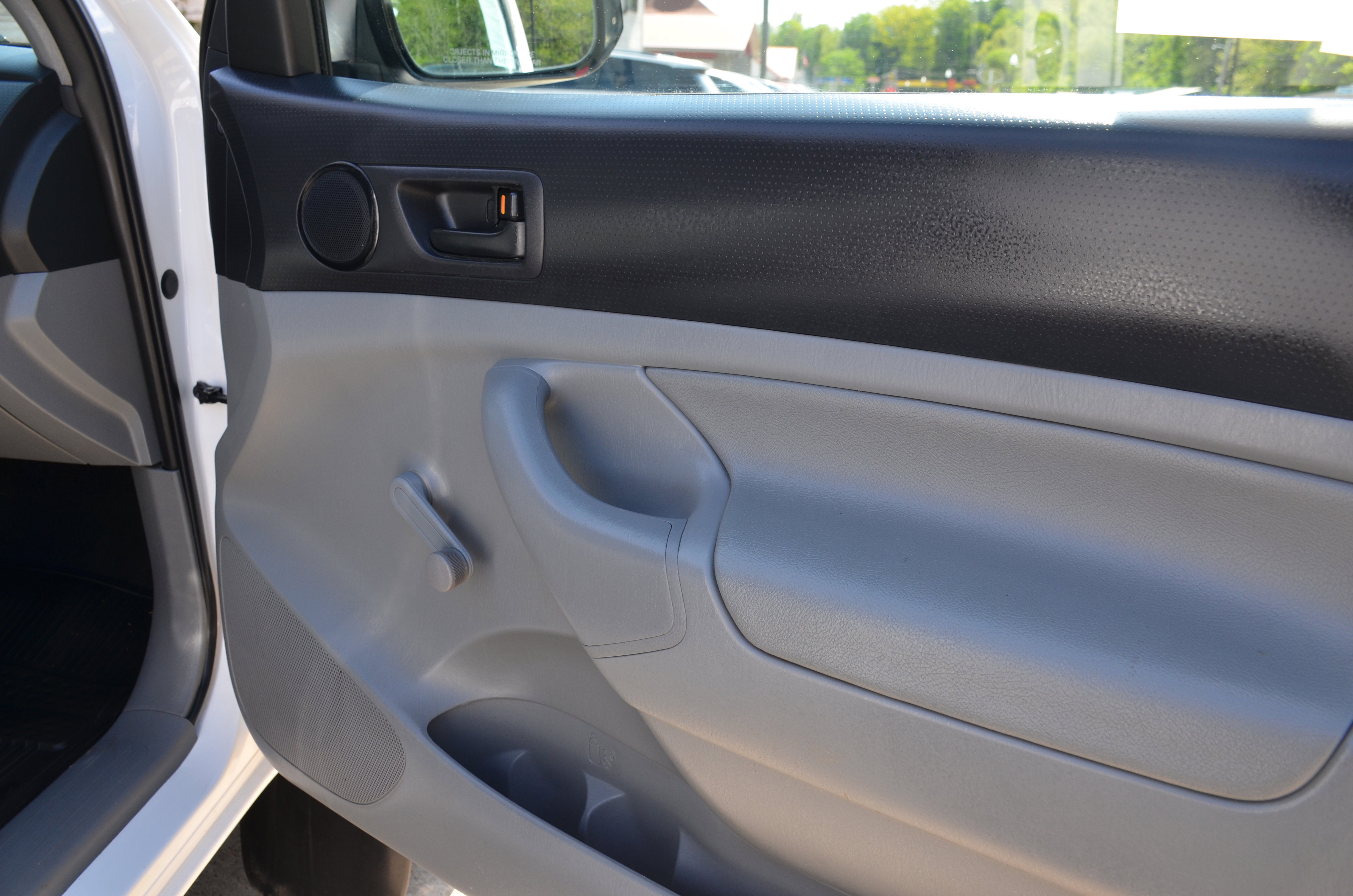 Used 2012 Toyota Tacoma 4x4 Regular Cab image 20