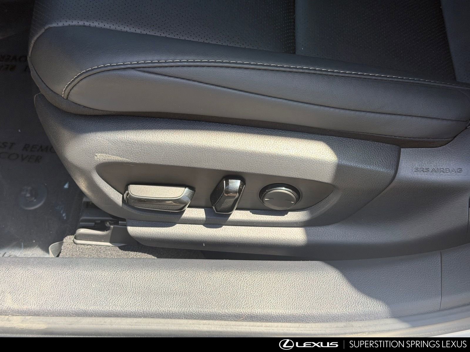 Certified 2024 Lexus ES 350 w/ Accessory Package (Z2) FWD image 17