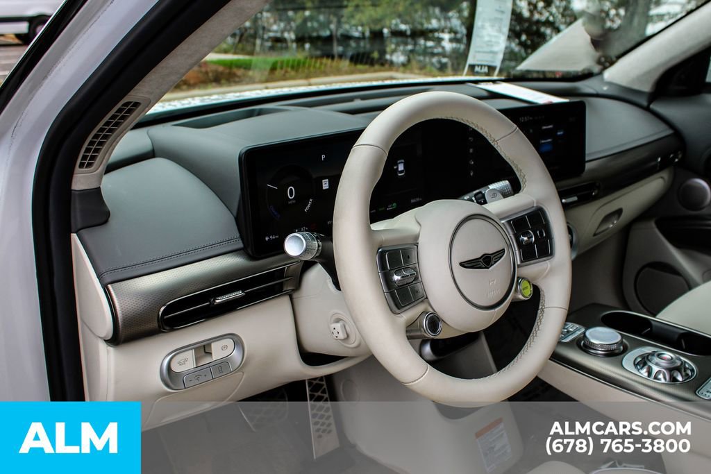 Used 2023 Genesis GV60 Performance image 32