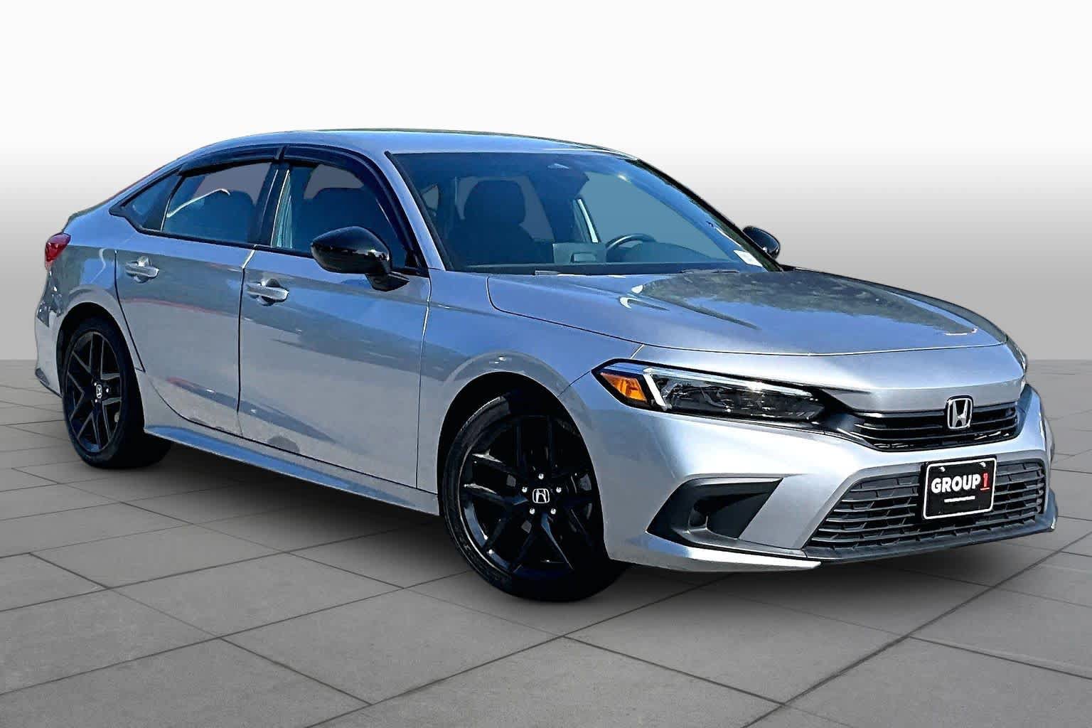 Used 2023 Honda Civic Sport image 3