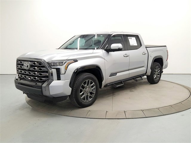 Used 2023 Toyota Tundra Platinum image 3