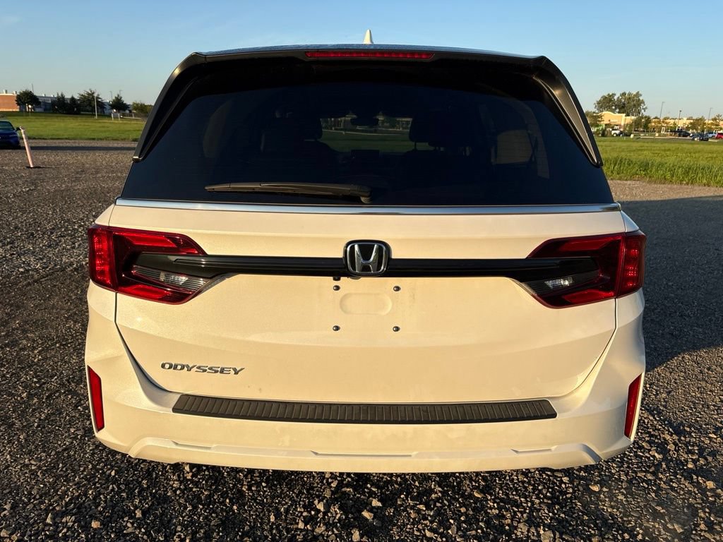Used 2026 Honda Odyssey EX-L image 8