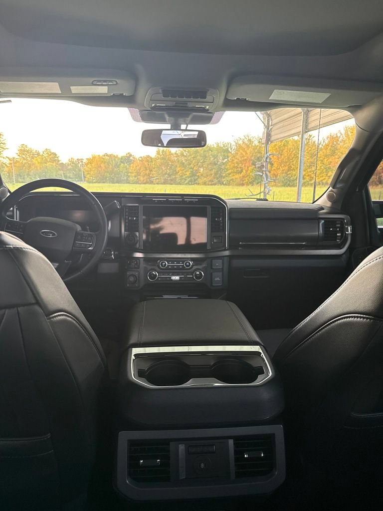 Used 2024 Ford F250 Lariat w/ Lariat Ultimate Package AWD/4WD image 19