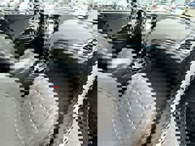 Used 2016 Hyundai Santa Fe Sport 2.0T w/ Option Group 05 image 21