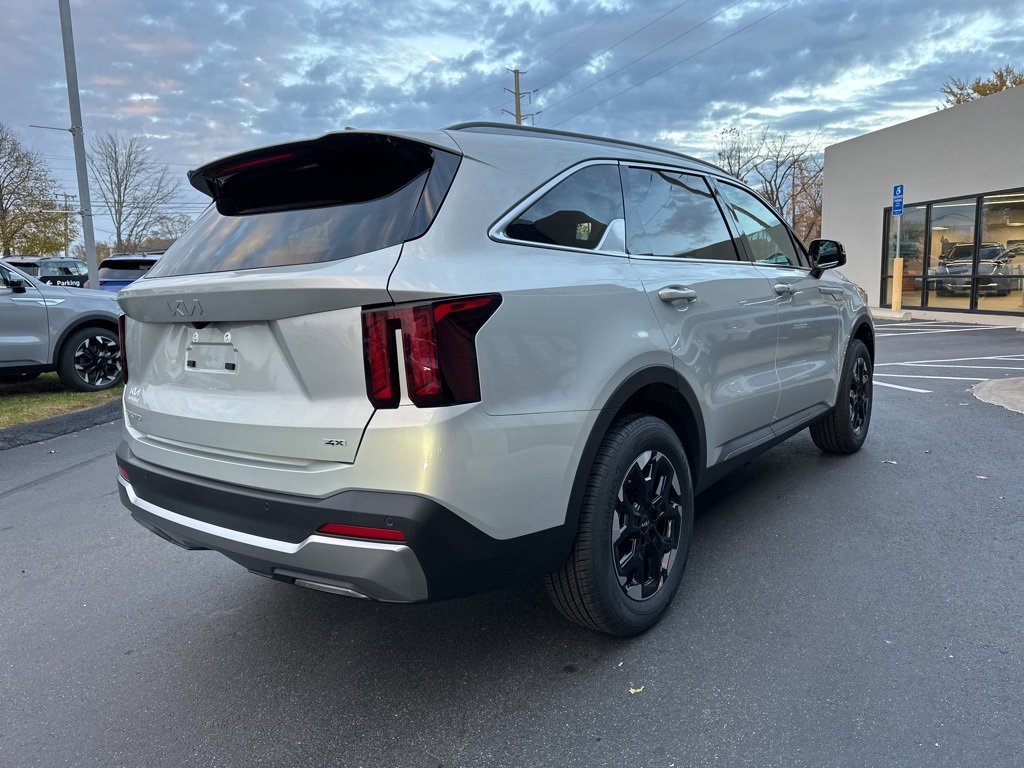 New 2026 Kia Sorento S image 6