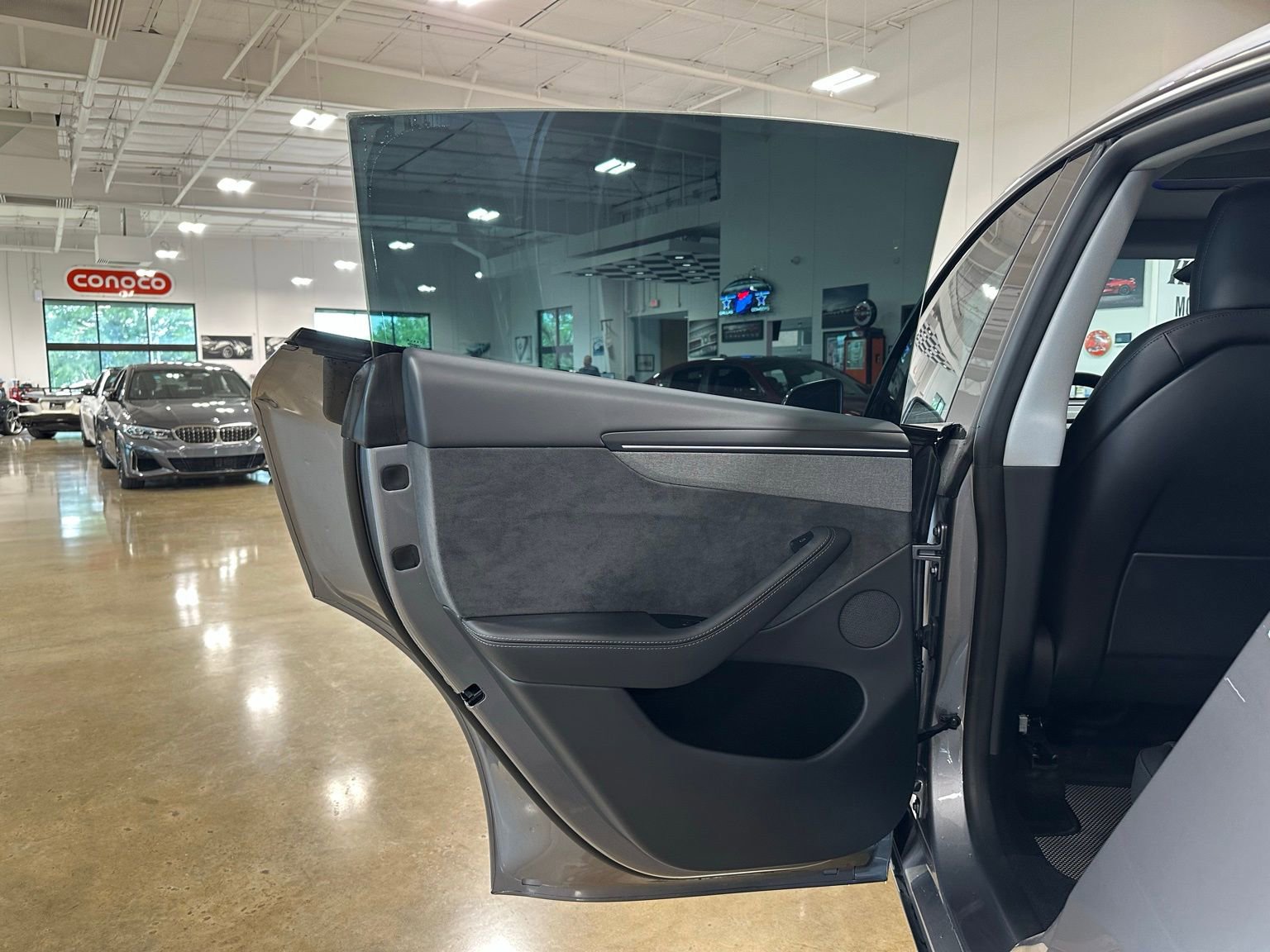 Used 2026 Tesla Model Y Long Range AWD/4WD image 34