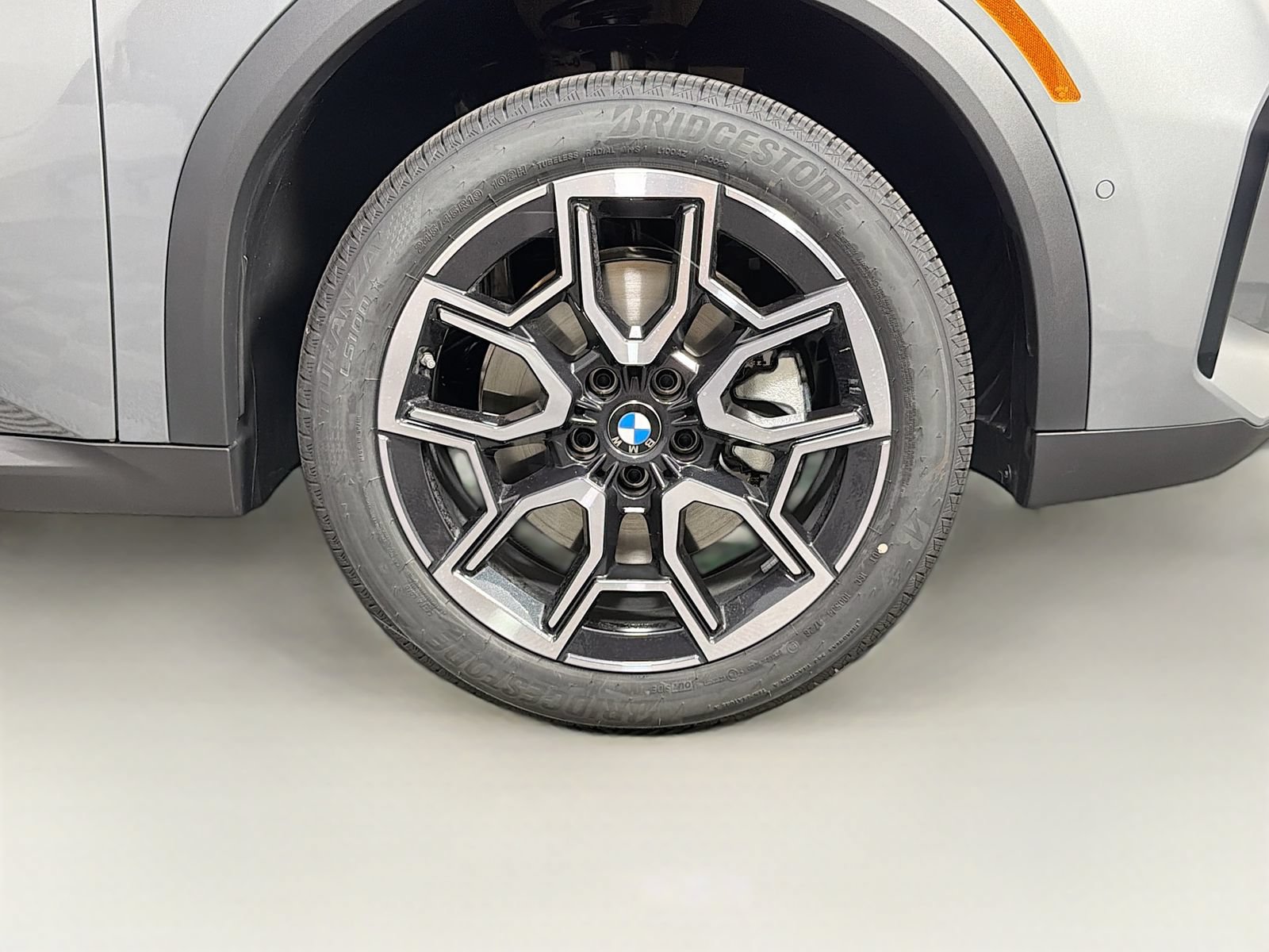New 2026 BMW X2 xDrive28i w/ Convenience Package AWD/4WD image 35